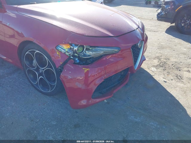 2023 ALFA ROMEO GIULIA ZARFAMBN5P7671579 Photo 5