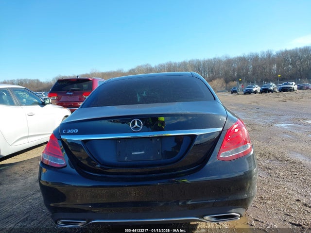 2018 Mercedes-benz C 300 მანქანა იყიდება აუქციონზე, vin: 55SWF4JB1JU239297, აუქციონის ნომერი: 44133217
