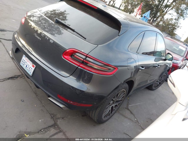 2018 PORSCHE MACAN WP1AA2A56JLB03073 Photo 3