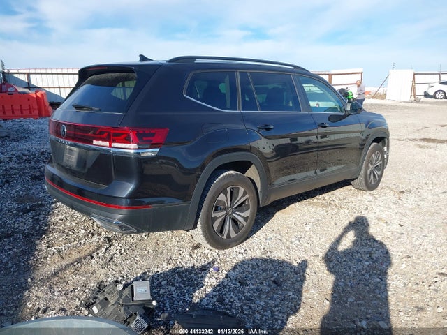 2024 VOLKSWAGEN ATLAS 1V2DR2CA2RC611519 Photo 3