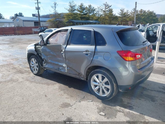 2015 MITSUBISHI OUTLANDER SPORT 4A4AP3AU9FE050239 Photo 2