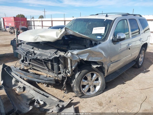 2011 CHEVROLET TAHOE 1GNSCBE07BR353409 Photo 1