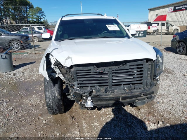1GKS1HKJ5HR244989 GMC YUKON XL DENALI