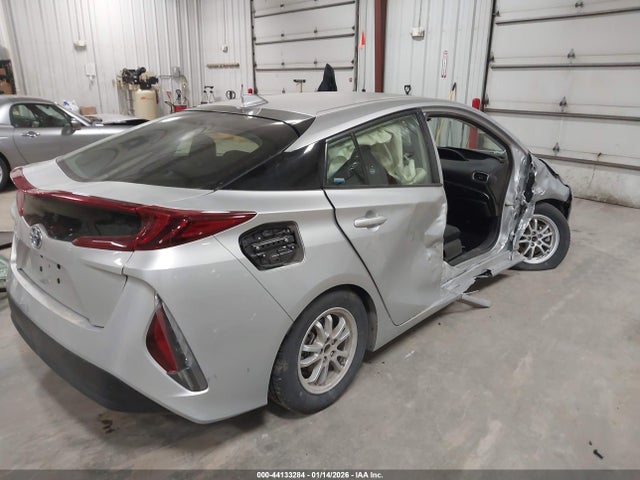 2020 TOYOTA PRIUS PRIME JTDKARFP3L3157720 Photo 3