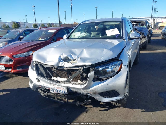 WDC0G4JB7GF111861 Mercedes-Benz GLC 300