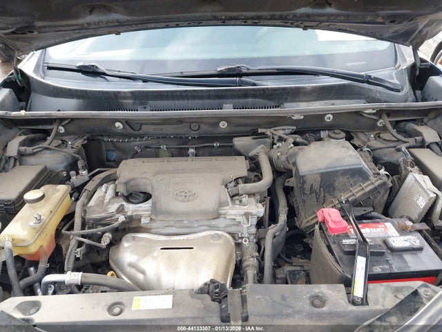 Toyota RAV4 LE 2017 2T3BFREV2HW559797 Image 10