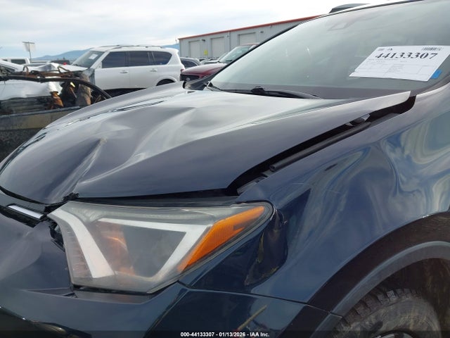 Toyota RAV4 LE 2017 2T3BFREV2HW559797 Image 17