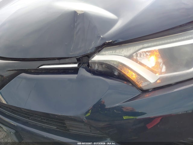 Toyota RAV4 LE 2017 2T3BFREV2HW559797 Image 18