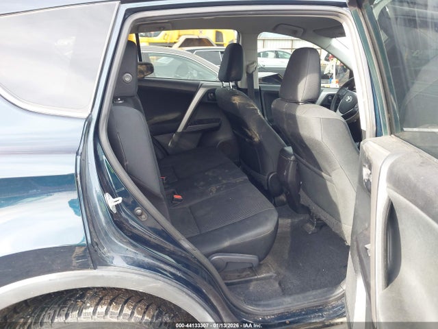 Toyota RAV4 LE 2017 2T3BFREV2HW559797 Image 8