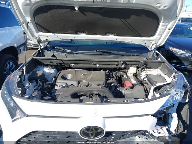 Toyota RAV4 LE 2021 2T3H1RFV4MC117381 Image 10