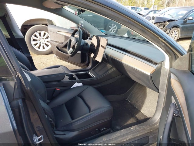 2023 TESLA MODEL 3 5YJ3E1EAXPF604334 Photo 4