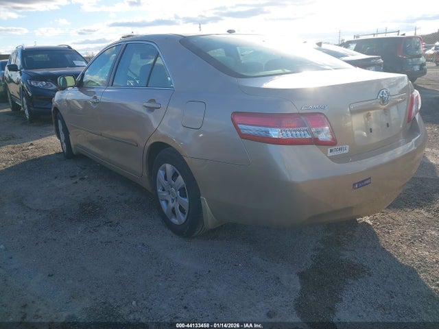 2010 TOYOTA CAMRY 4T1BF3EK0AU086614 Photo 2