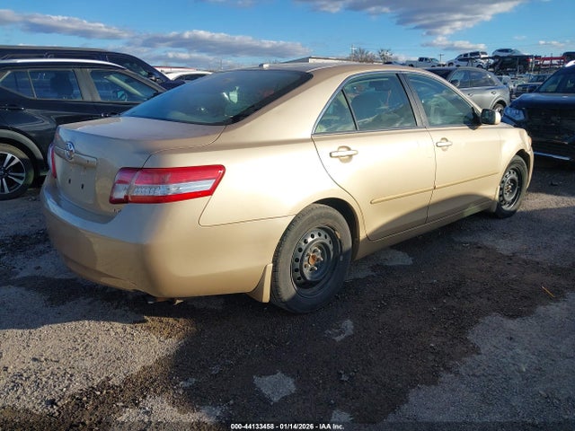 2010 TOYOTA CAMRY 4T1BF3EK0AU086614 Photo 3