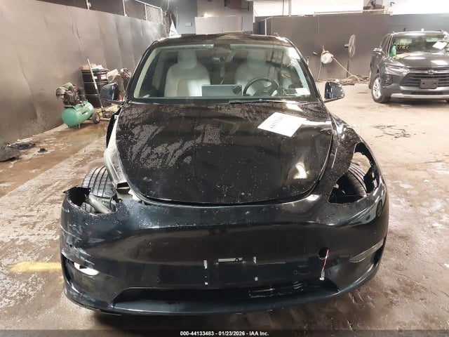 Продажа на аукционе авто 2022 Tesla Model Y Performance Dual Motor All-wheel Drive, vin: 7SAYGDEF2NF531053, номер лота: 44133483