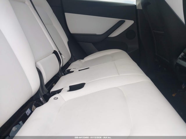 2021 TESLA MODEL Y 5YJYGDEE2MF078989 Photo 7