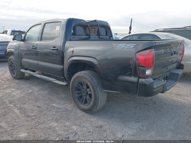 5TFAX5GN0KX132457 Toyota Tacoma Sr
