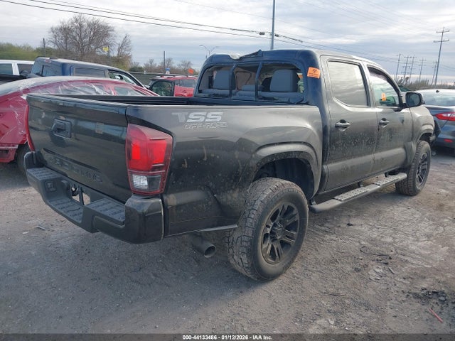 5TFAX5GN0KX132457 Toyota Tacoma Sr
