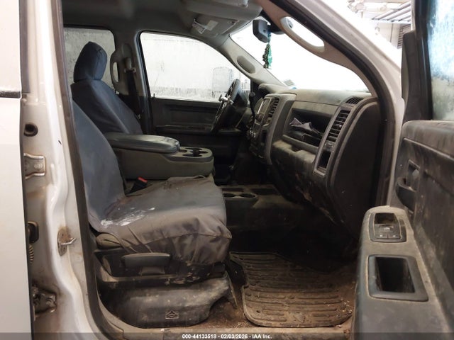 2014 Ram 2500 Tradesman მანქანა იყიდება აუქციონზე, vin: 3C6UR5HL4EG145233, აუქციონის ნომერი: 44133518