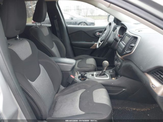 2017 JEEP CHEROKEE 1C4PJMAB4HW625139 Photo 4