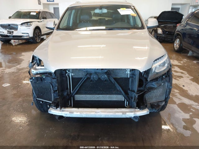 Продажа на аукционе авто 2015 Audi Q7 3.0t Premium, vin: WA1CGAFE6FD015552, номер лота: 44133559