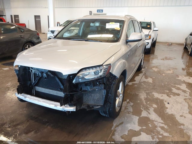 2015 AUDI Q7 WA1CGAFE6FD015552 Photo 1