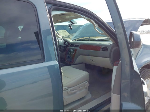 Продаж на аукціоні авто 2010 Chevrolet Tahoe Lt, vin: 1GNUKBE0XAR279770, номер лоту: 44133564