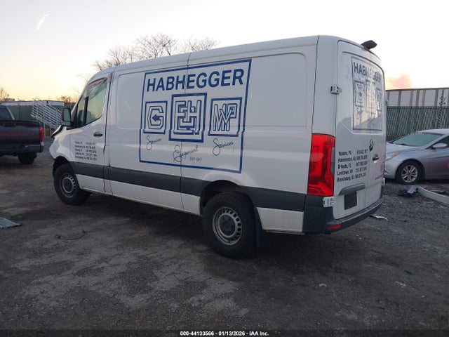 2024 MERCEDES-BENZ SPRINTER 2500 W1Y4KBHY2RT179473 Photo 2
