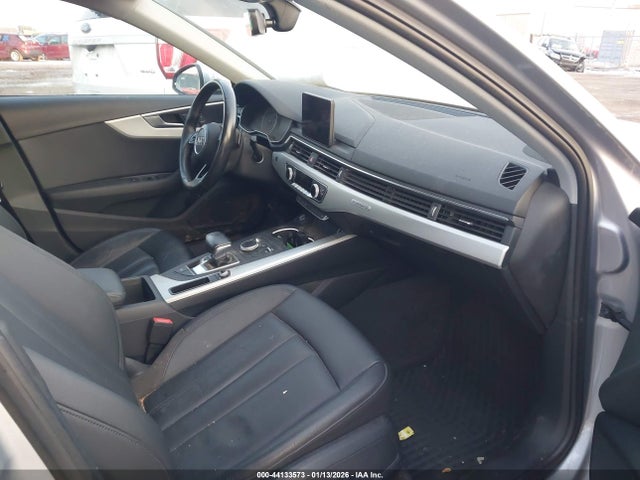 2017 AUDI A4 WAUANAF43HN043362 Photo 4