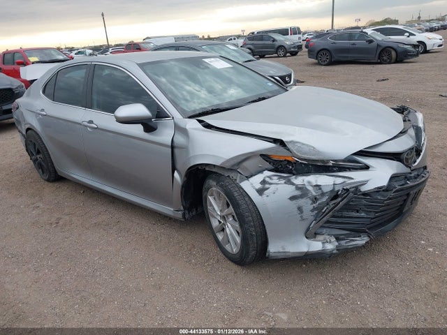 2022 TOYOTA CAMRY 4T1C11AK4NU649392