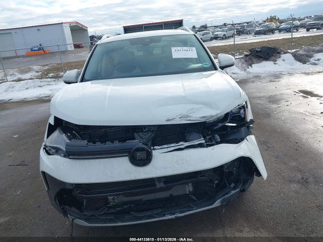 Продажа на аукционе авто 2025 Volkswagen Taos 1.5t Se, vin: 3VVVC7B21SM080074, номер лота: 44133615