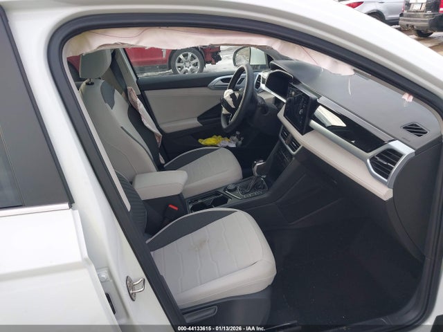 Продажа на аукционе авто 2025 Volkswagen Taos 1.5t Se, vin: 3VVVC7B21SM080074, номер лота: 44133615