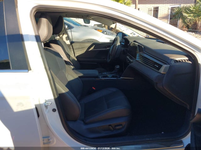 Toyota CAMRY XLE 2025 4T1DAACK2SU051010 Image 5