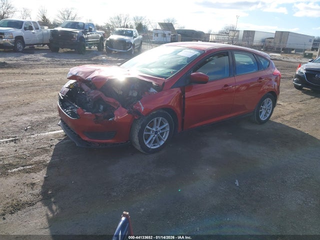 1FADP3K28JL257538 Ford FOCUS SE