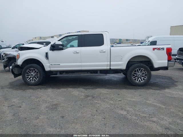 Ford F-250 Lariat 2018 1FT7W2BT9JEB30136 Image 14