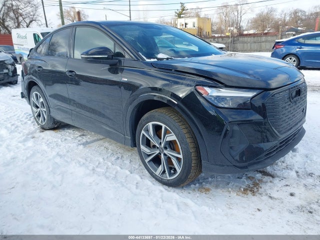 2024 AUDI Q4 SPORTBACK E-TRON WA132BFZ7RP008801 Photo 0