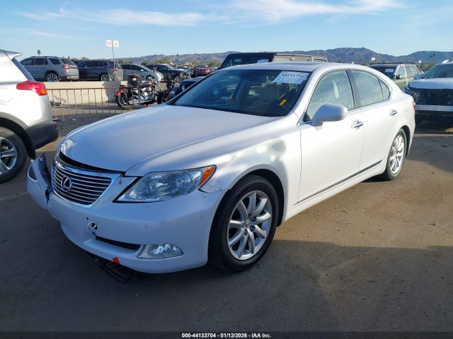 2008 LEXUS LS 460 JTHBL46F685059070 Photo 1