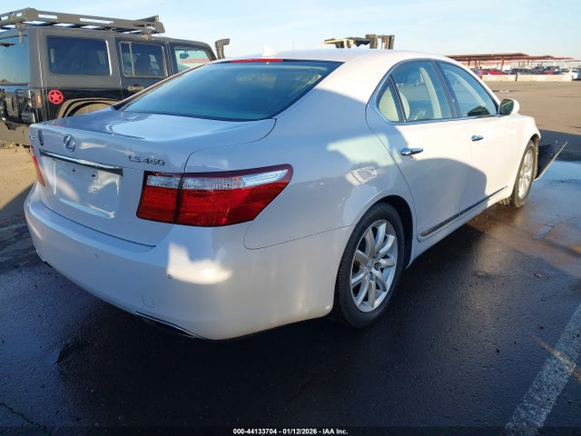 2008 LEXUS LS 460 JTHBL46F685059070 Photo 3