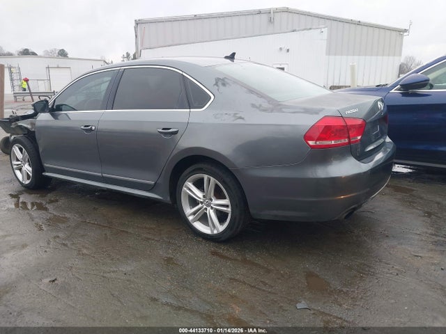2014 VOLKSWAGEN PASSAT 1VWBN7A3XEC094127 Photo 2