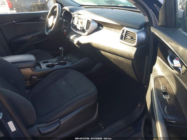 2018 Kia Sorento 3.3l Lx მანქანა იყიდება აუქციონზე, vin: 5XYPG4A53JG372617, აუქციონის ნომერი: 44133756