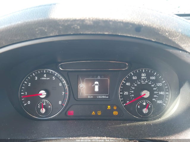 2018 Kia Sorento 3.3l Lx მანქანა იყიდება აუქციონზე, vin: 5XYPG4A53JG372617, აუქციონის ნომერი: 44133756