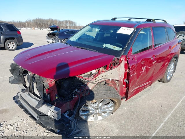 2022 TOYOTA HIGHLANDER 5TDXBRCH8NS555975 Photo 5
