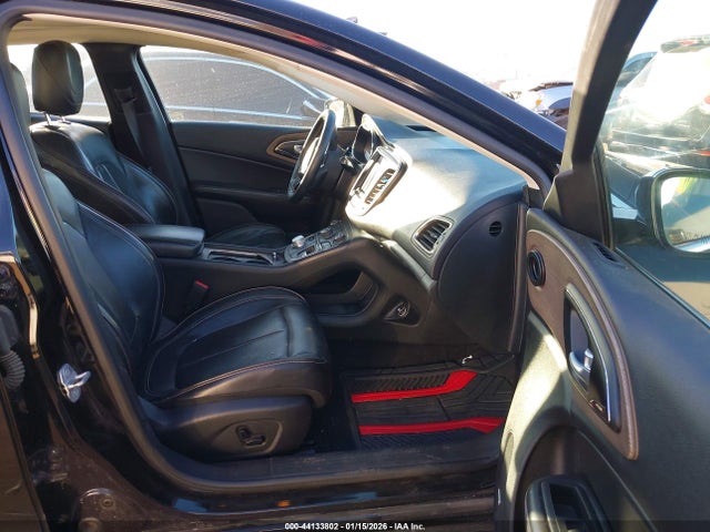 Aukcja sprzedaży 2015 Chrysler 200 C, vin: 1C3CCCCG8FN662911, numer aukcji: 44133802