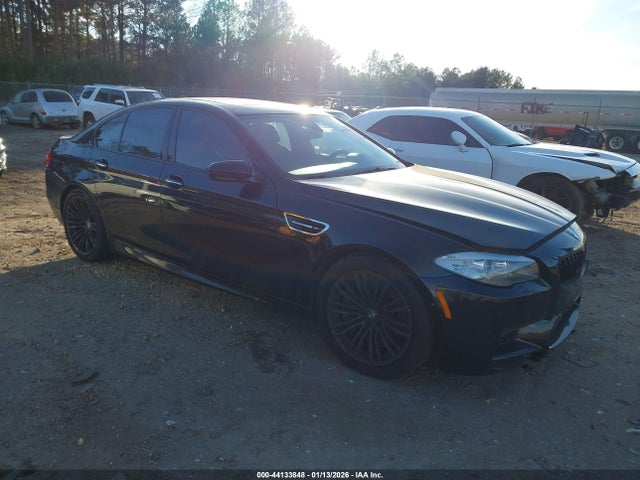 2013 BMW M5 WBSFV9C56DD097039