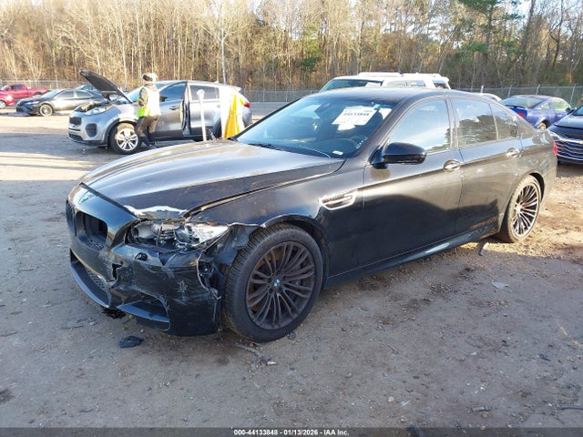2013 BMW M5 WBSFV9C56DD097039 Photo 1