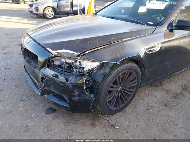 2013 BMW M5 WBSFV9C56DD097039 Photo 5