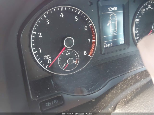 Продаж на аукціоні авто 2016 Volkswagen Eos Komfort, vin: WVWBW8AH4GV000882, номер лоту: 44133870