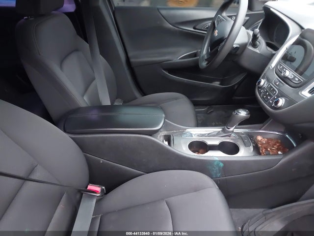 1G1ZD5ST7KF168386 Chevrolet MALIBU LT