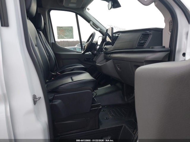 44133955 :رقم المزاد ، 1FTBF4X81RKB18179 vin ، 2024 Ford Transit-350 Cargo Van مزاد بيع