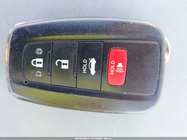 4T1K61AK7NU020805 Toyota CAMRY XSE