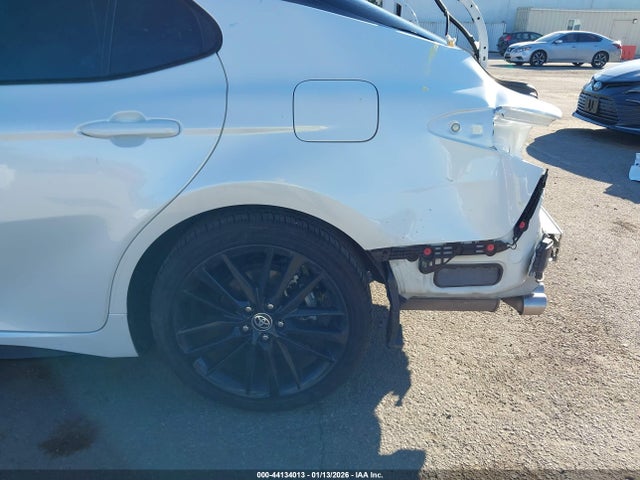 4T1K61AK7NU020805 Toyota CAMRY XSE